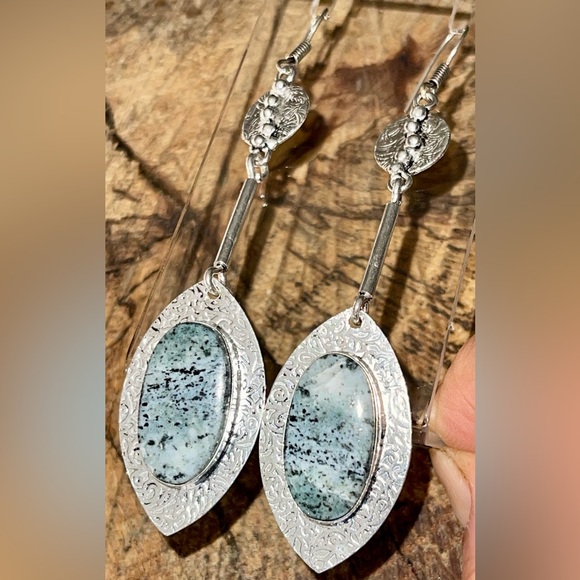 K2 Jasper in Granite Earrinngs 3 1/4” - Picture 1 of 8